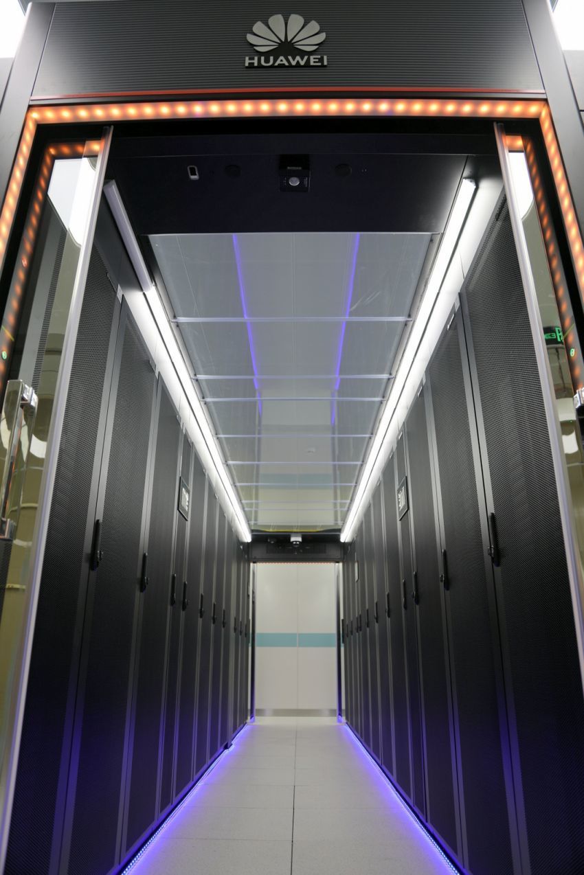 業務引領，數據推動產業發展？